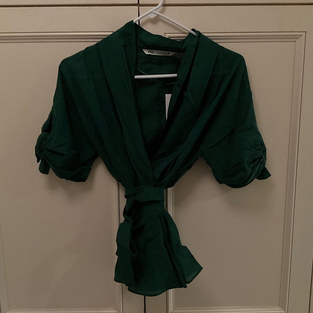 NWT Zara Green Wrap Blouse Size XL
